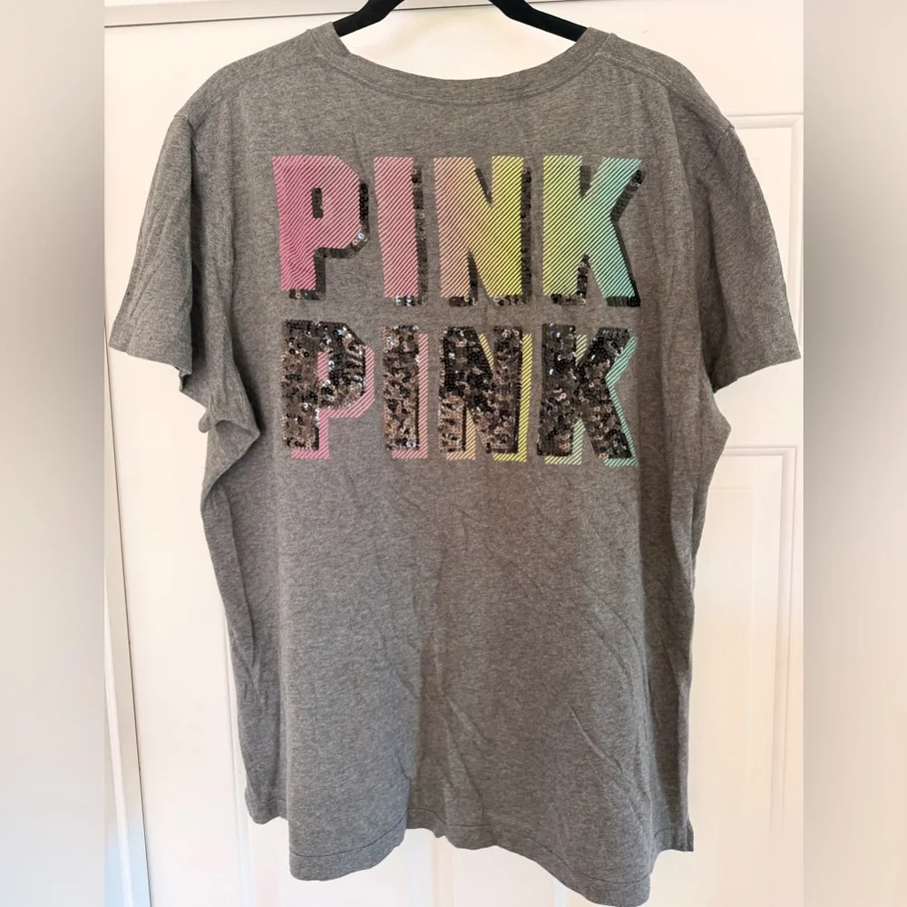 PINK Victoria's Secret Gray Tee with Pastel Letters and Black Sequins Size L - Picture 1 of 4
